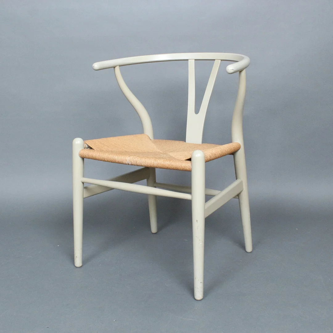 HANS J. WEGNER. Carl Hansen & Son, Stuhl / Armlehnsessel, Modell 'CH24' / 'Wishbone Chair', Entwurf 1949, Dänemark. — Armchairs & Chairs — Stockholms Auktionsverk Düsseldorf/Neuss