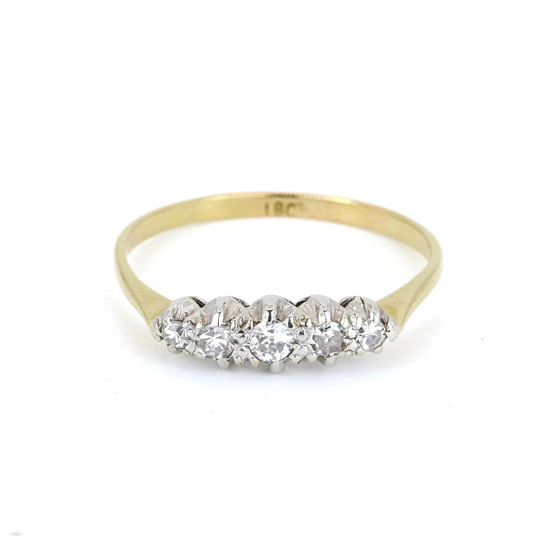 18CT GOLD DIAMOND RING. — Rings — Chalkwell Auctions