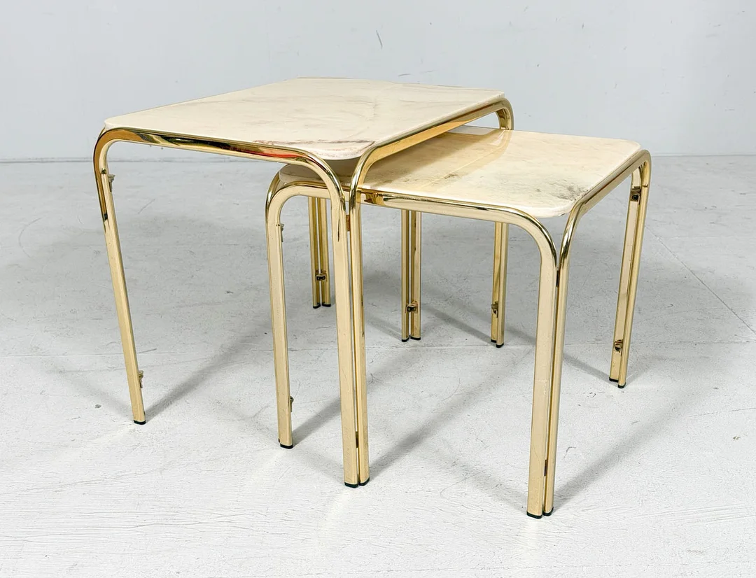 Mid Century 2er Satztische/Beistelltische, Deutschland, 1970er Jahre. — Tables — Stockholms Auktionsverk Düsseldorf/Neuss