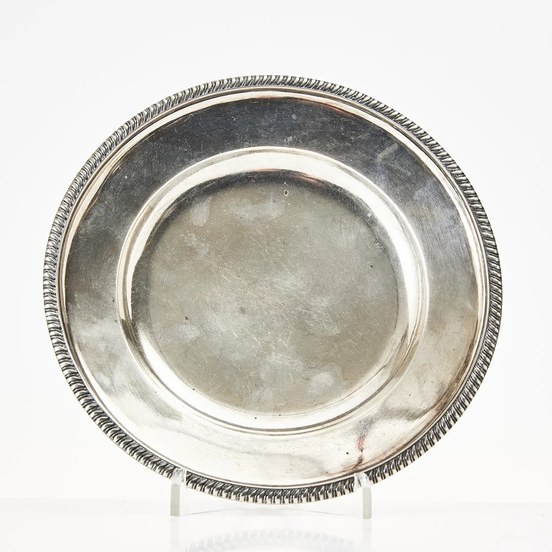 ADOLF ZETHELIUS. Fat/Assiett, silver, Stockholm 1819. — Silver — Stockholms Auktionsverk Magasin 5