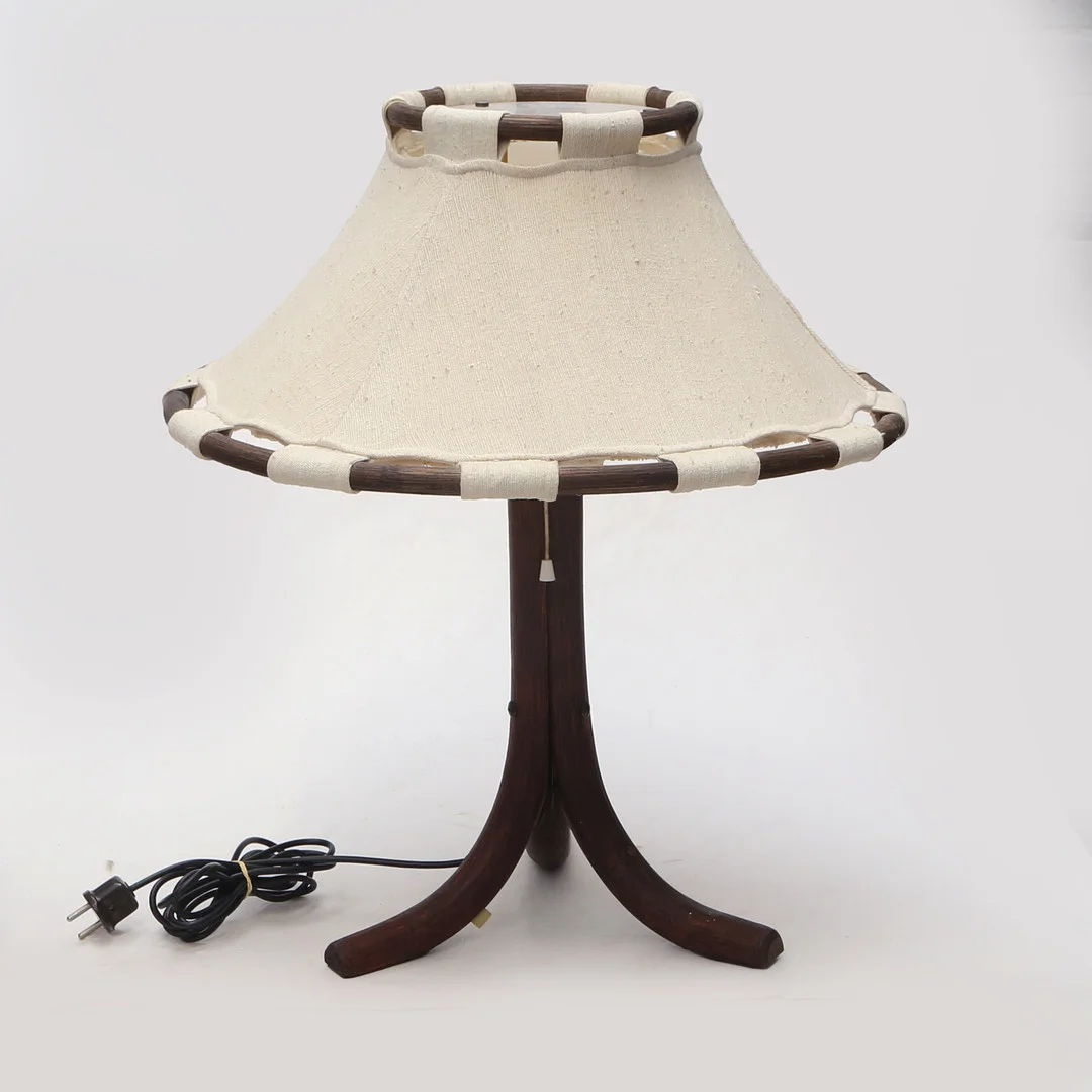 ANNA EHRNER. BORDSLAMPA "Anna" Ateljé Lyktan. — Table Lamps — Kalmar Auktionsverk