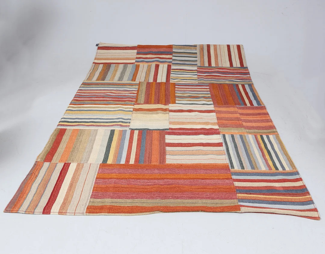 MATTA, Röllakan, patchwork,, ca 223x173. — Carpets — Gomér & Andersson Linköping