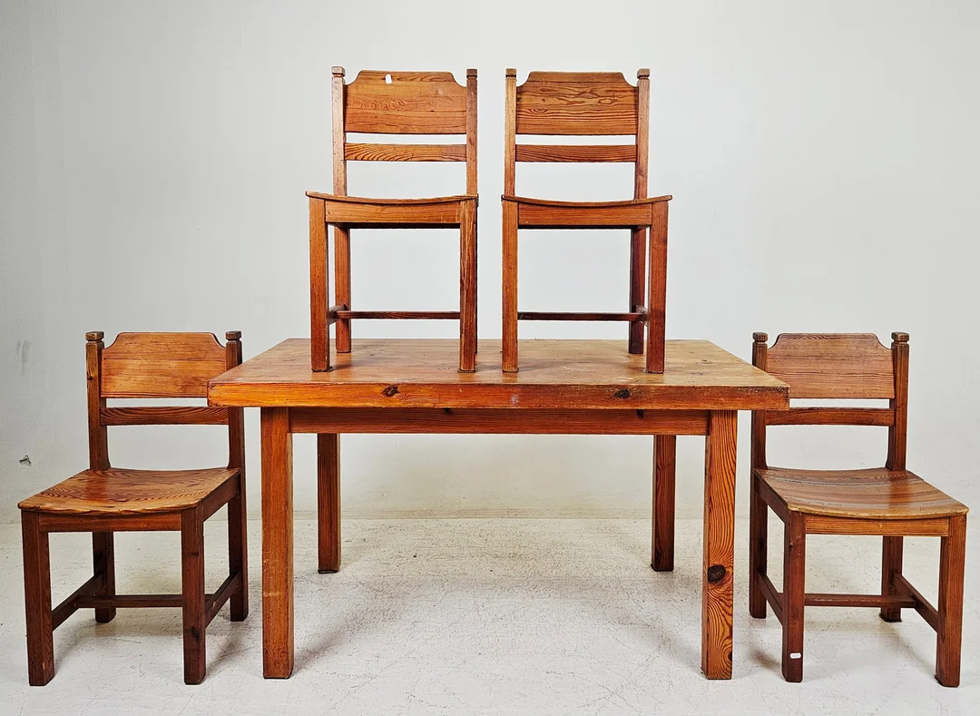 MATSALSGRUPP, 5 delar, 1970-tal. — Dining room furniture — Auktionshuset Thörner & Ek