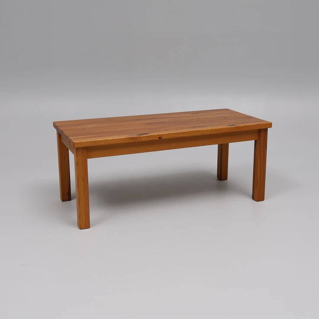 SOFFBORD, furu, 1970-tal. — Tables — Auktionsbyrån Varberg