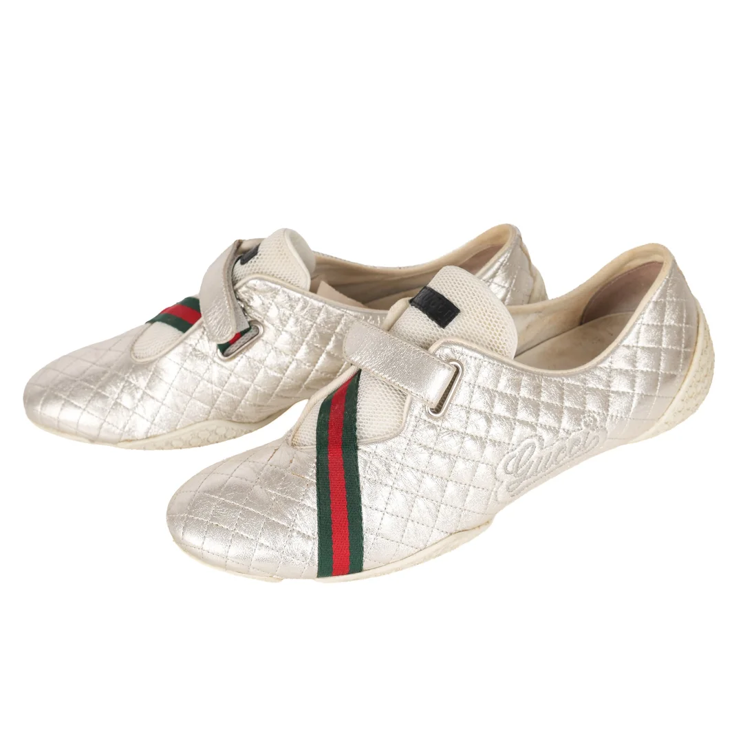 Gucci: Pair of silver sneakers, size 39.5 (2) — Clothing, shoes and accessories/Shoes, boots — Lauritz