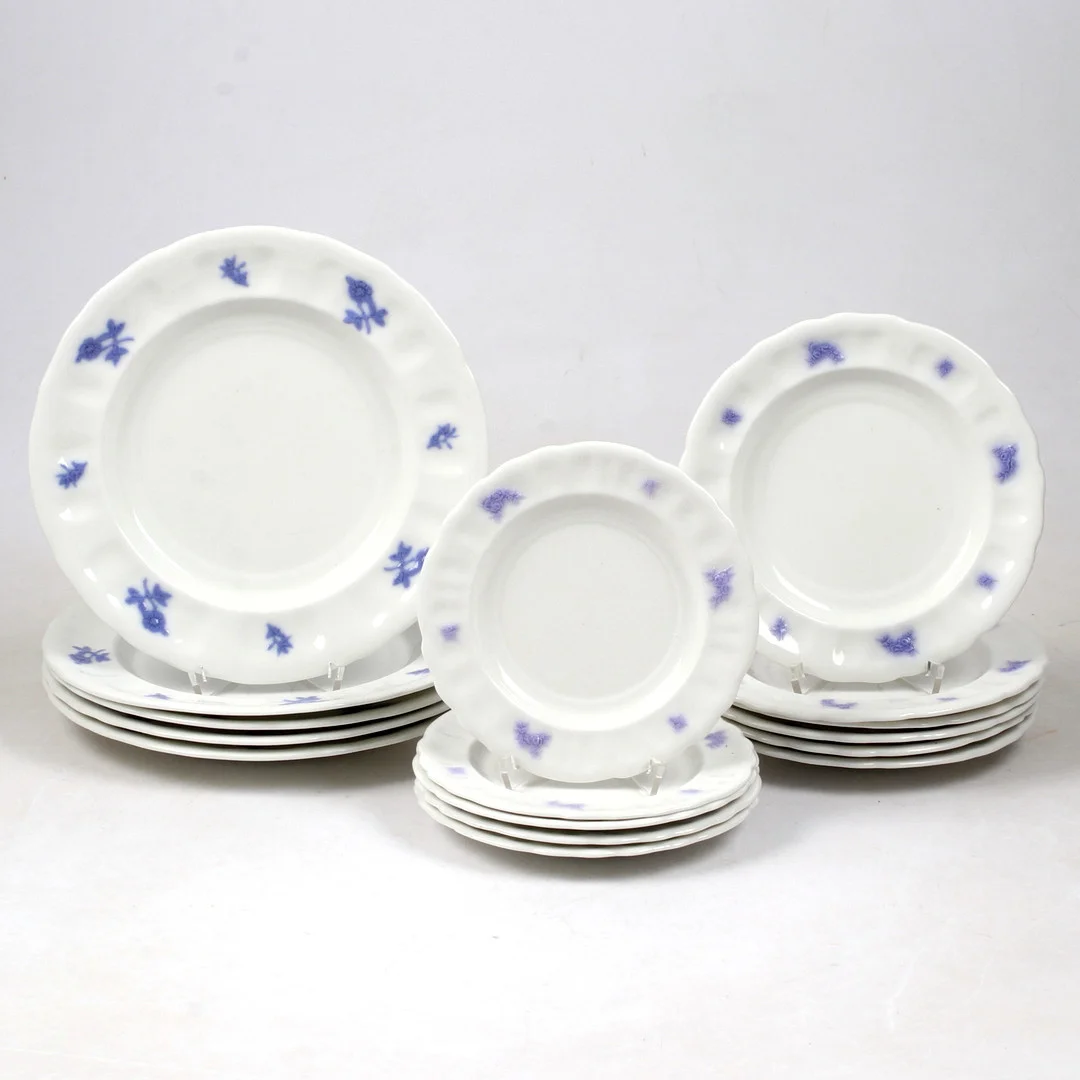 SERVISDELAR, 16 st, "Blå Blom", Rörstrand, 1917. — Tableware — Stadsauktion Sundsvall