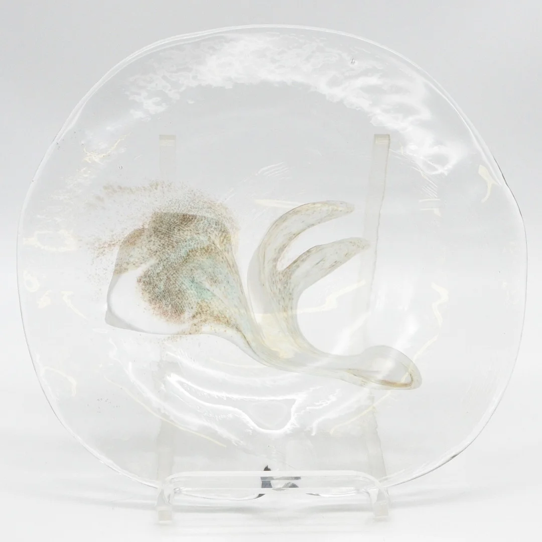HANS JÜRGEN RICHARTZ. KUNSTTELLER AUS STUDIOGLAS, "RICHARTZ ART COLLECTION", FÜR MATHILDENHÜTTE, SOLINGEN, 1970ER JAHRE. — Art glass — Kunst- und Auktionshaus Kleinhenz