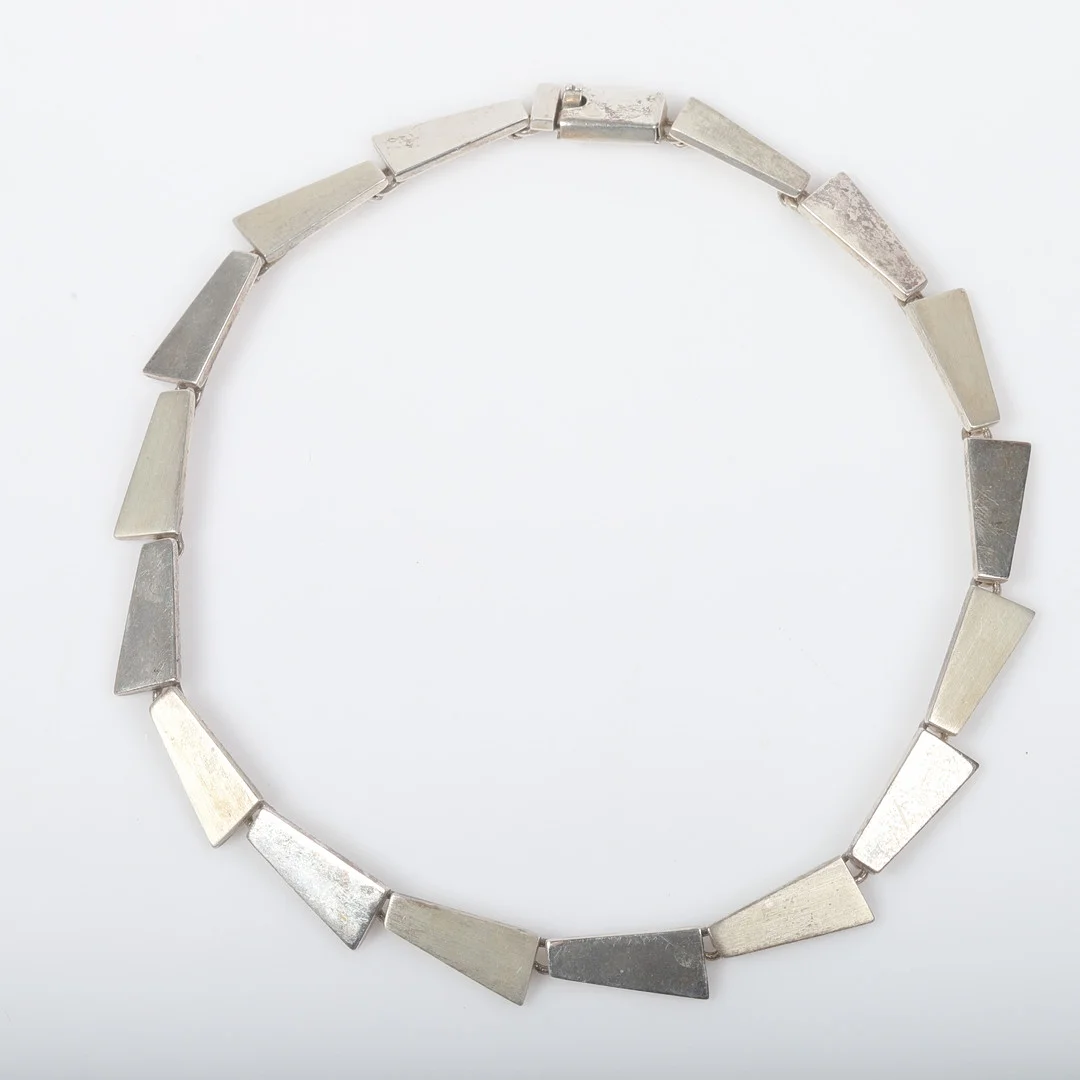 PÄR NORLING. Collier, sterlingsilver, Exign. — Necklace — Helsingborgs Auktionskammare