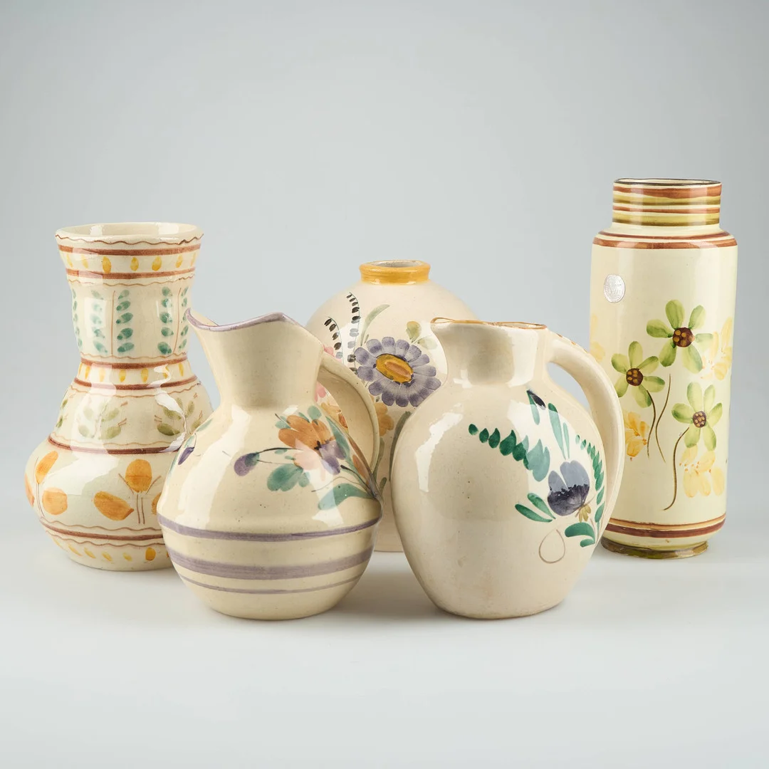 VASER, 5 st, Kupittaan Savi, Finland 1930-tal. — European — Stockholms Auktionsverk Helsinki