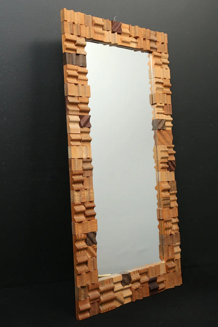 GUNNAR KANEVAD. Spegel, trä, skulptural modell, signerad och daterad 1988. — Mirrors — Gomér & Andersson Linköping