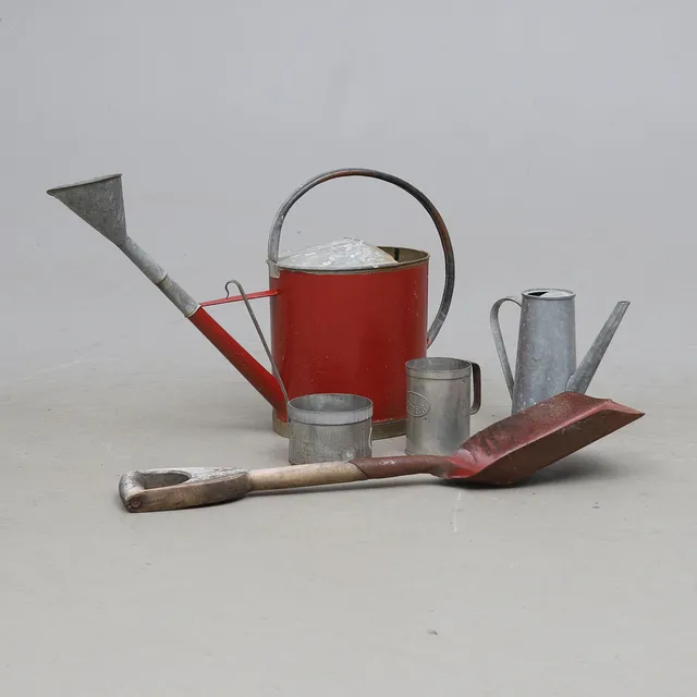 REDSKAP, 5 delar, trä och metall, 1900-tal.