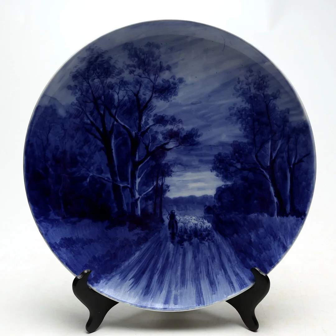 JOSEF EKBERG. FAT, flintgods, Gustafsberg, 1904. — European — Kalmar Auktionsverk