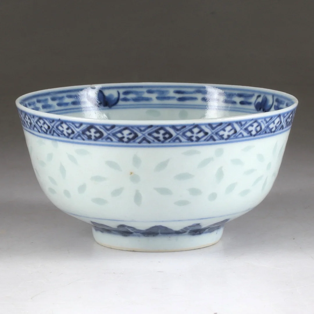 SKÅL, risporslin, Kina. — Ceramics & Porcelain — Stadsauktion Sundsvall