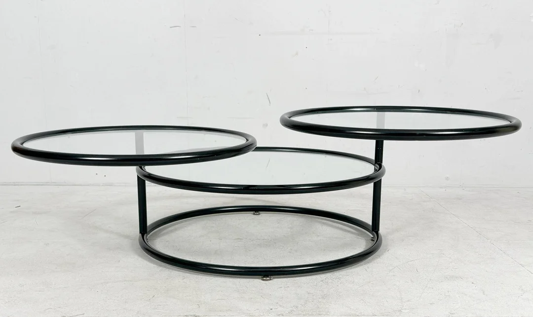 Beistelltisch/Coffee Table der 1980er. — Tables — Stockholms Auktionsverk Düsseldorf/Neuss