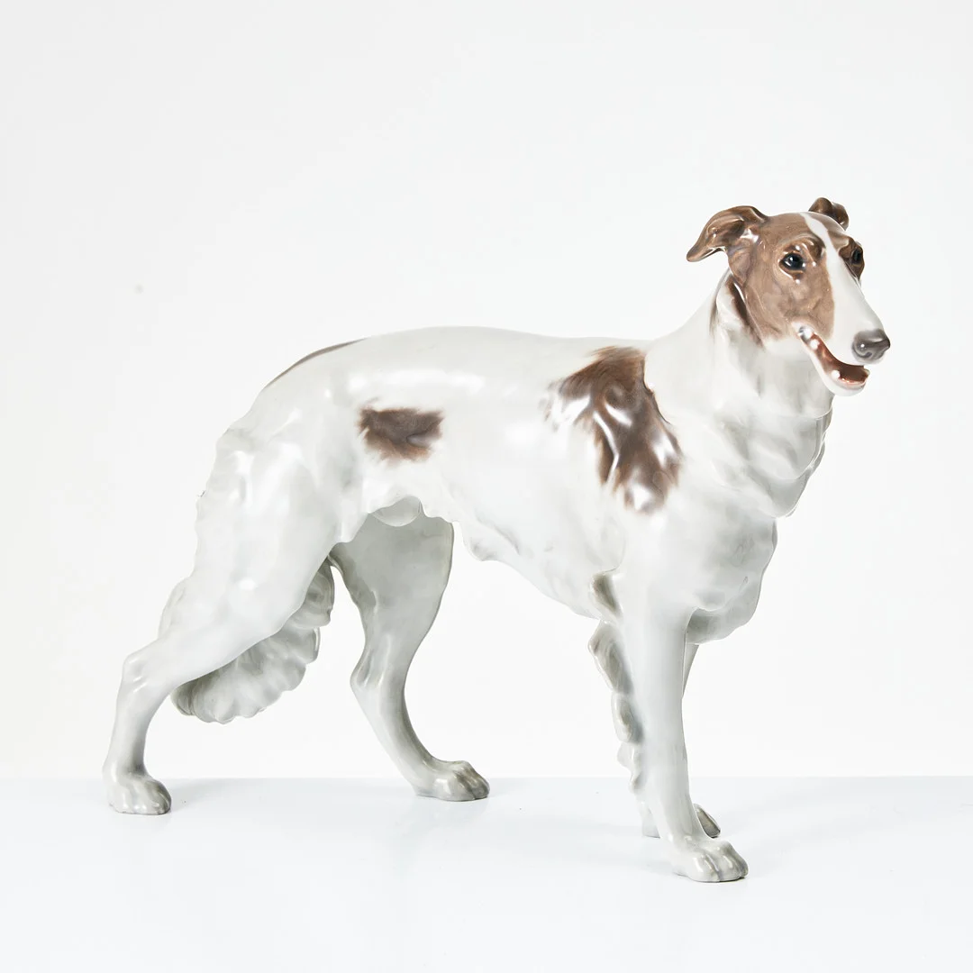 BING & GRÖNDAHL, figurin, i from av hund, porslin, märkt. — European — Stockholms Auktionsverk Magasin 5