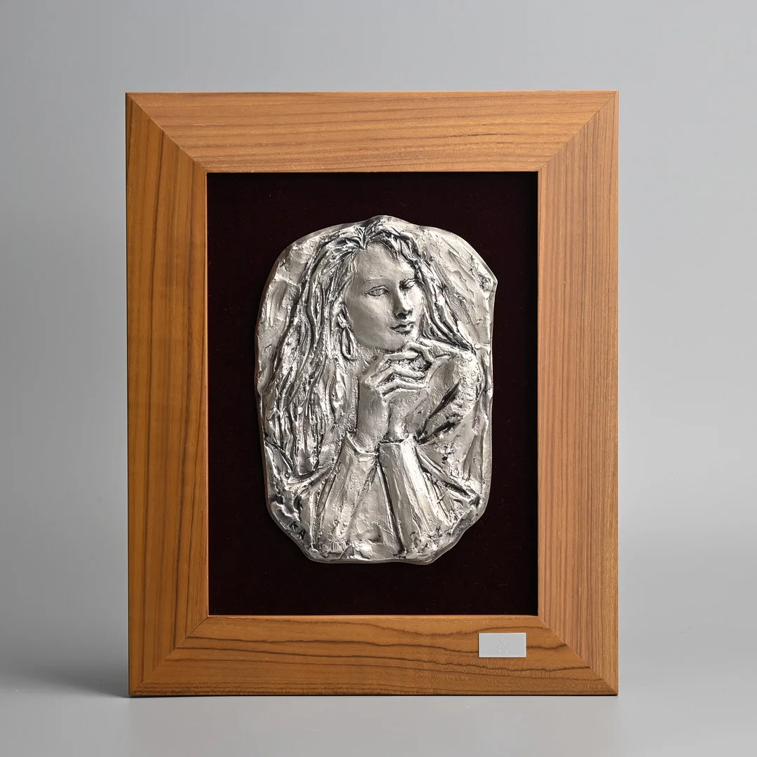 A JAPANESE FRAMED ALUMINIUM SCULPTURE, 'MORNING', KYOKO ASAKURA, 1990. — Bronzes — Ma San Auction