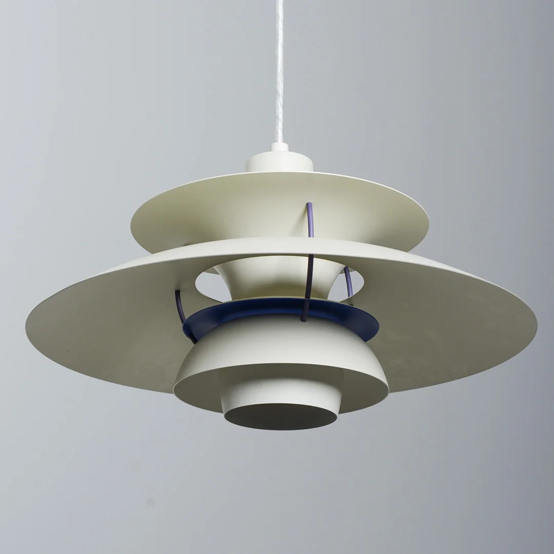 POUL HENNINGSEN. Taklampa, "PH-5", Louis Poulsen, Danmark, 1900-talets senare del. — Ceiling lights — Formstad Auktioner