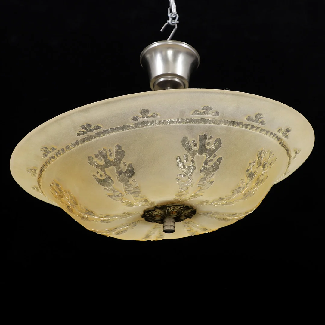 TAKLAMPA, 3 ljuspunkter, 1900-talets mitt. — Ceiling lights — Växjö Auktionskammare