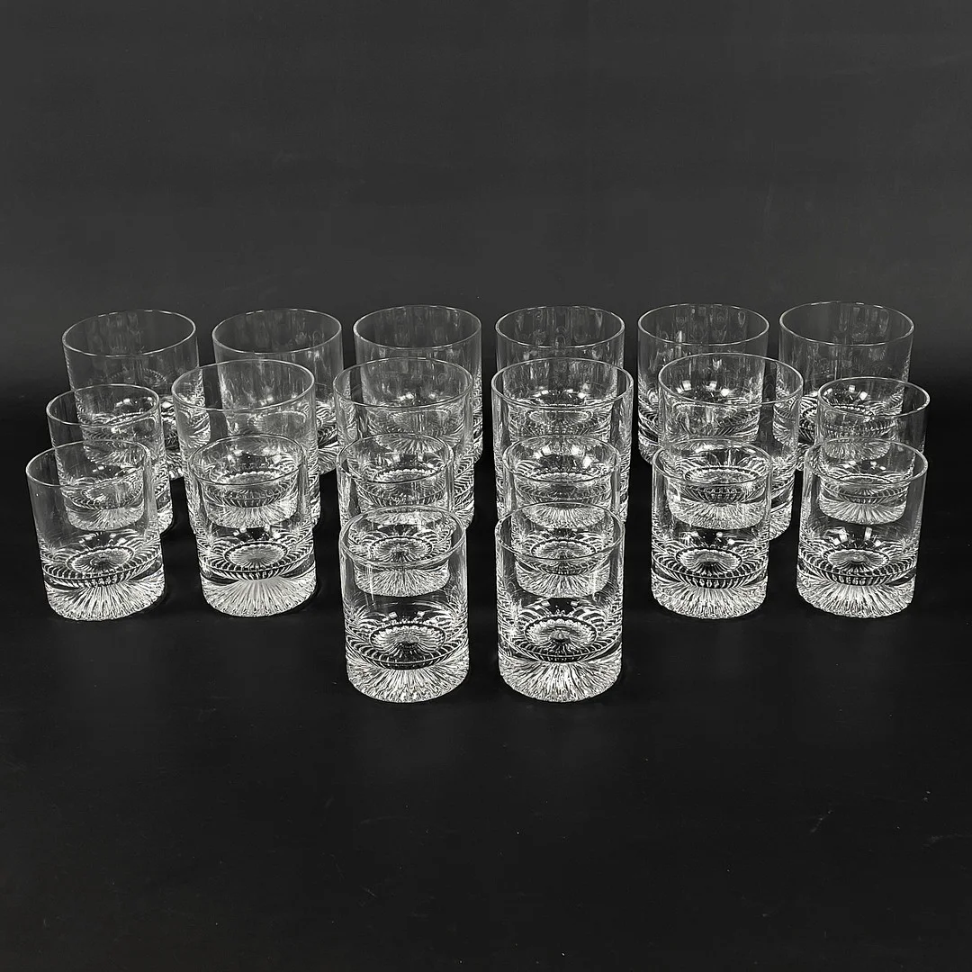 VICKE LINDSTRAND. Glasservis, 20 delar, "Calypso", Kosta. — Utility glass — Roslagens Auktionsverk