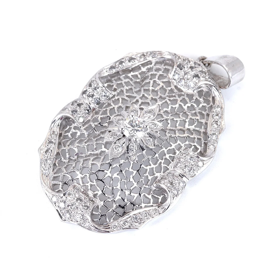 18CT WHITE GOLD DIAMOND SET PENDANT. — Brooches & Pendants — Chalkwell Auctions