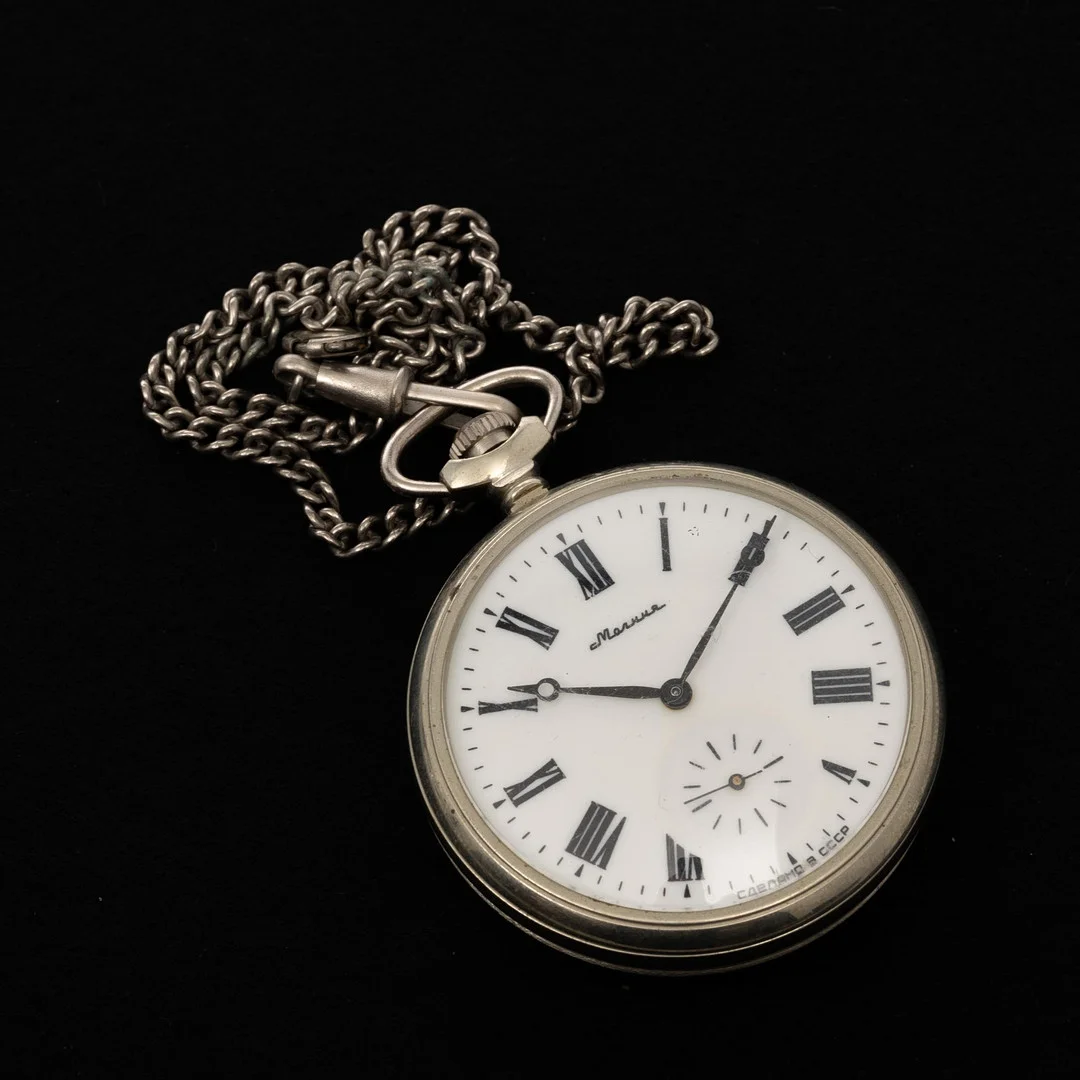 FICKUR, Molnija, USSR. — Pocket & Stop Watches — Garpenhus Auktioner