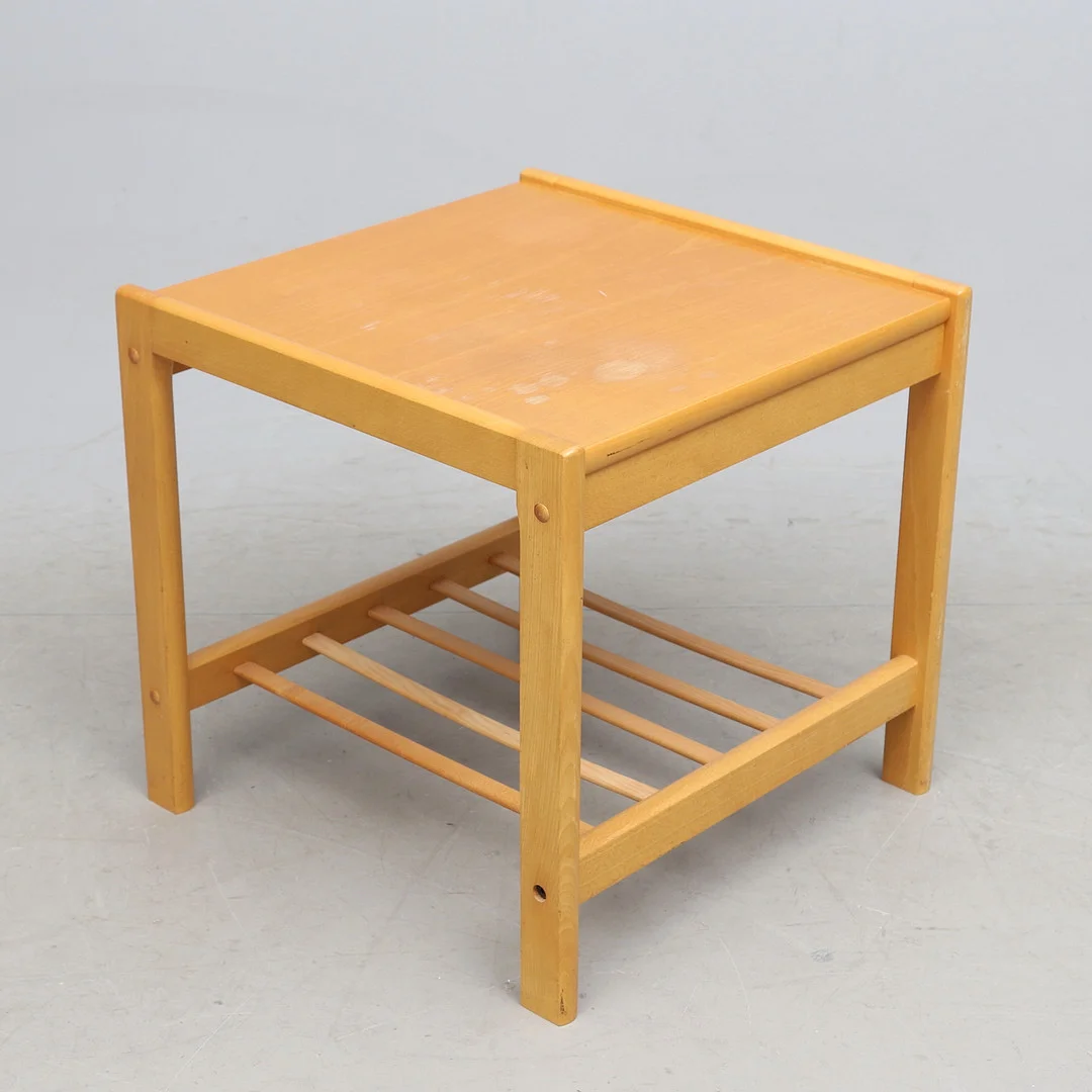 SIDOBORD, Bok, 1900-talets andra hälft. — Tables — Gomér & Andersson Norrköping