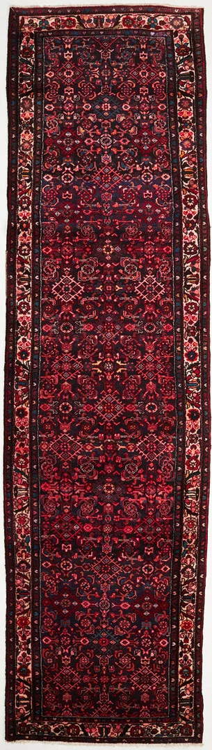 ORIENTMATTA, Hamadan, gallerimodell, 407x110 cm. — Oriental Carpets & Textiles — Stockholms Auktionsverk Sickla