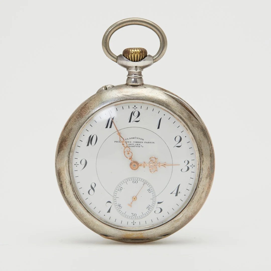 GLASHÜTTER PRÄZISIONS-UHREN FABRIK. Glashütte i/S, Lépine-Taschenuhr, 900er Silber, um 1910, Deutschland. — Pocket & Stop Watches — Stockholms Auktionsverk Köln