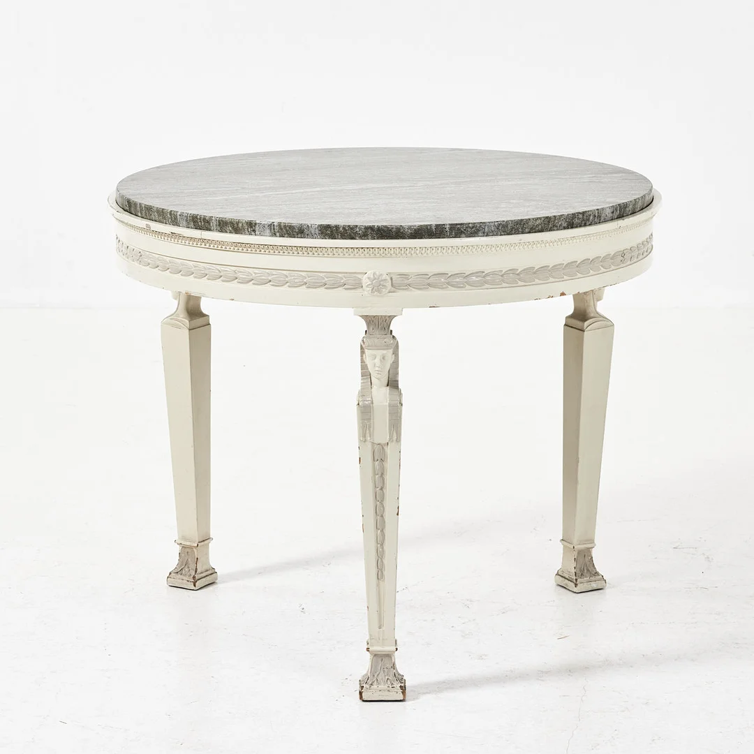 SALONGSBORD, 1900-talets första hälft, empirestil, egyptiserande dekor, bemålad, skiva i sten. — Coffee Tables — Stockholms Auktionsverk Magasin 5