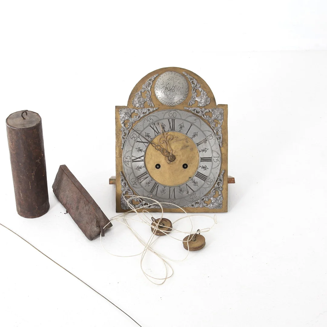 URVERK, Sverige, daterat 1779. — Wall Clocks — Auktionsverket Engelholm