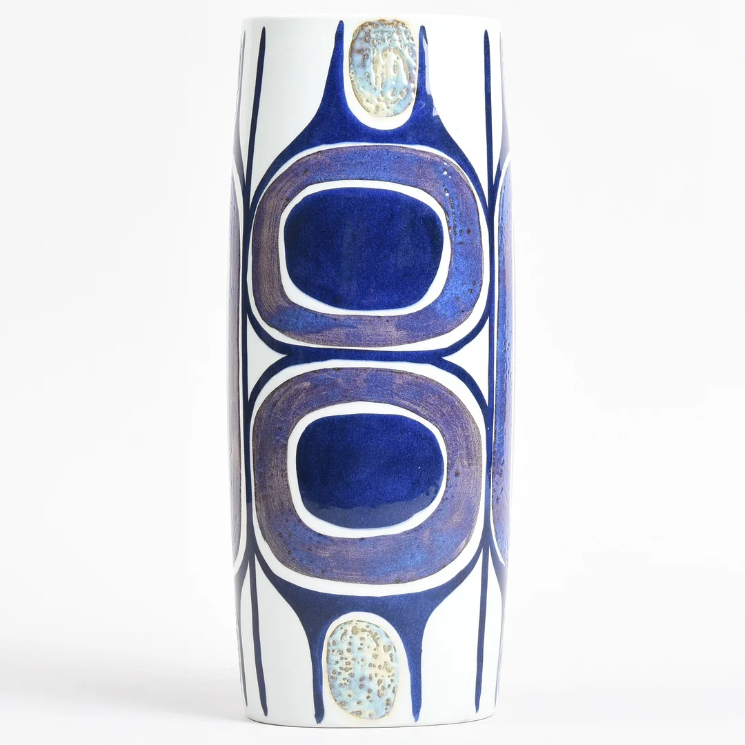 INGE-LISE KOEFOED. Vase, Royal Copenhagen "Tenera". Danmark, 1969-1974. — European — Sørensen Auktioner