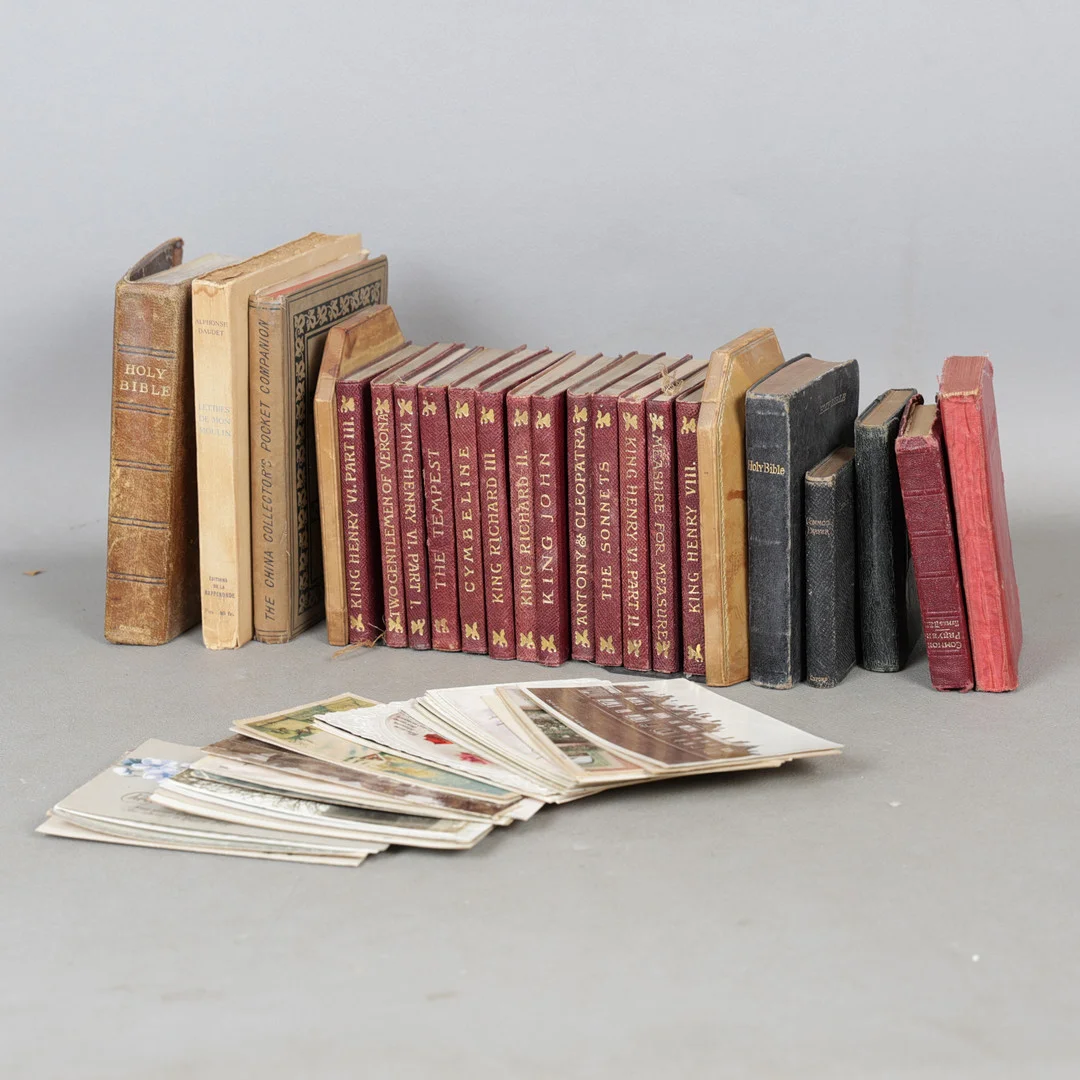 A COLLECTION OF BOOKS AND POSTCARDS (QTY). — Books — Bishop & Miller
