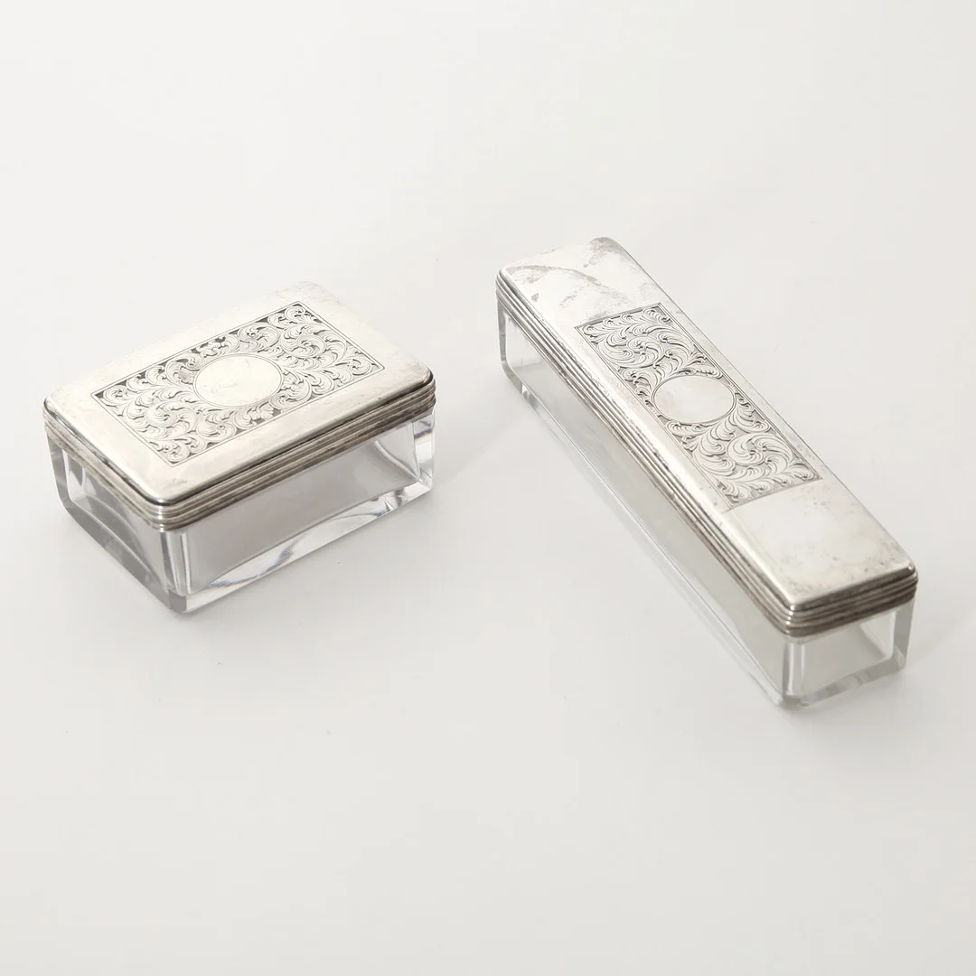 GARNITYR MED SILVERLOCK, 2 delar, London 1828 SAMT 1829. — Silver — Auktionsverket Engelholm