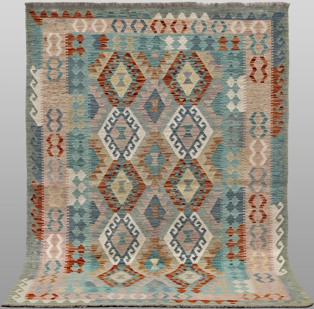 ORIENTMATTA. Kelim klassisk design, 244 x 173 cm. — Oriental Carpets & Textiles — Gomér & Andersson Linköping