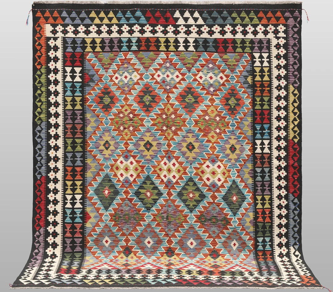 MATTA, Kelim, cirka 240 x 186 cm. — Oriental Carpets & Textiles — RA Auktionsverket Norrköping
