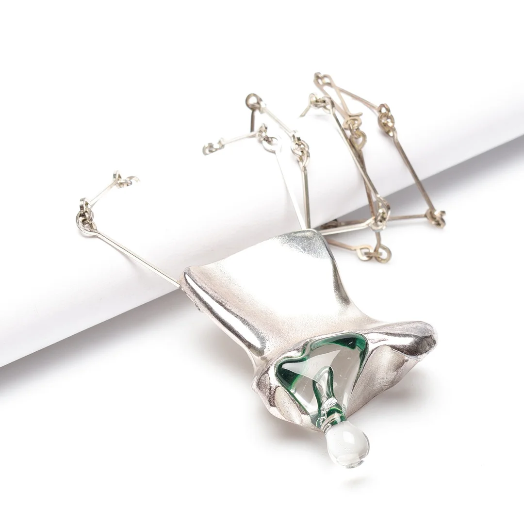 BJÖRN WECKSTRÖM, Collier, "Creature no 5", Silver och akryl, Björn Weckström, Lapponia, Finland. — Necklace — Gomér & Andersson Linköping