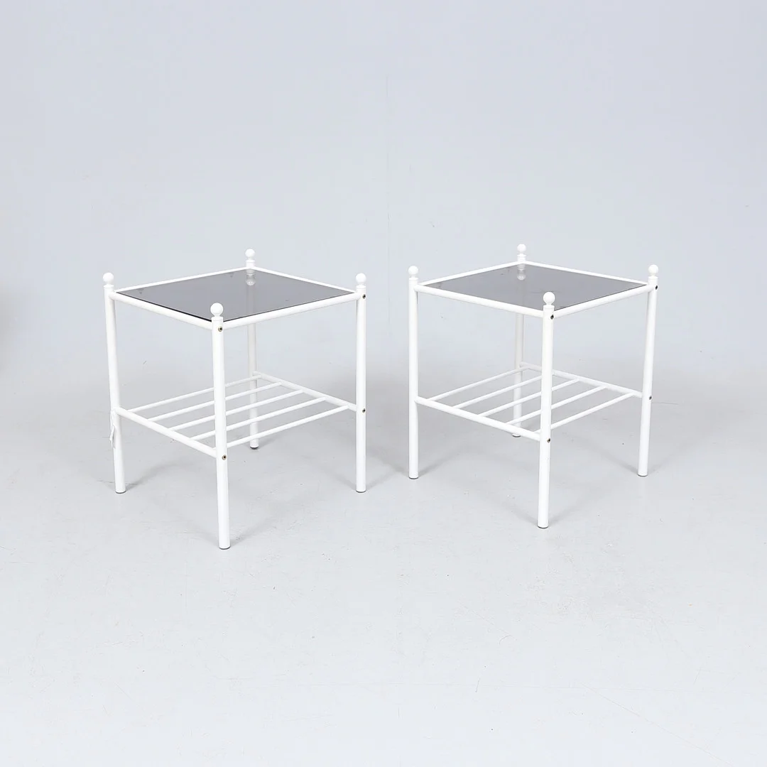 SÄNGBORD, 1 par, 1900-tal. — Tables — Gomér & Andersson Linköping