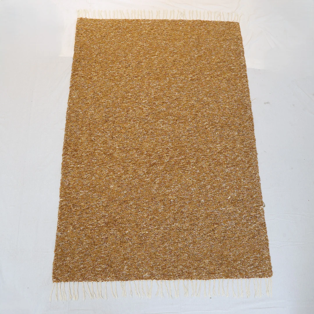 VÄVD MATTA, Trasteknik. — Carpets — Falun Auktionsbyrå