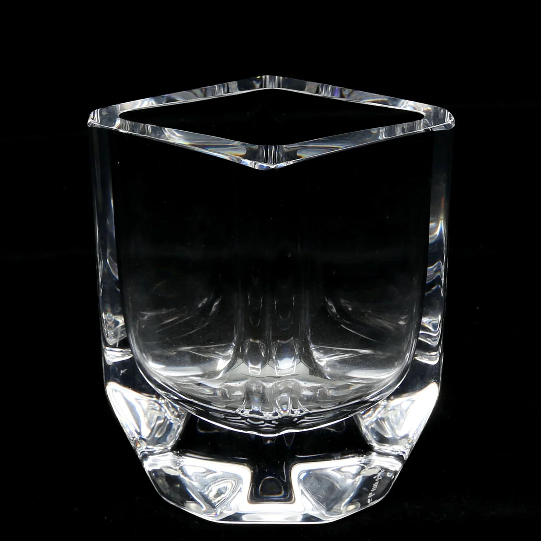 SIGURD PERSSON. VAS, glas, Kosta, signerad. — Art glass — Kalmar Auktionsverk
