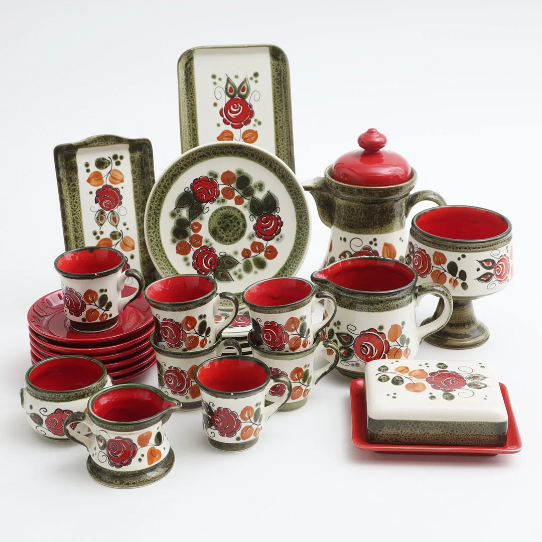 SERVISDELAR, 25 st, keramik, "Tirol", SMF Schramberg, Tyskland, 1960/70-tal. — Tableware — Auktionshuset Thelin & Johansson