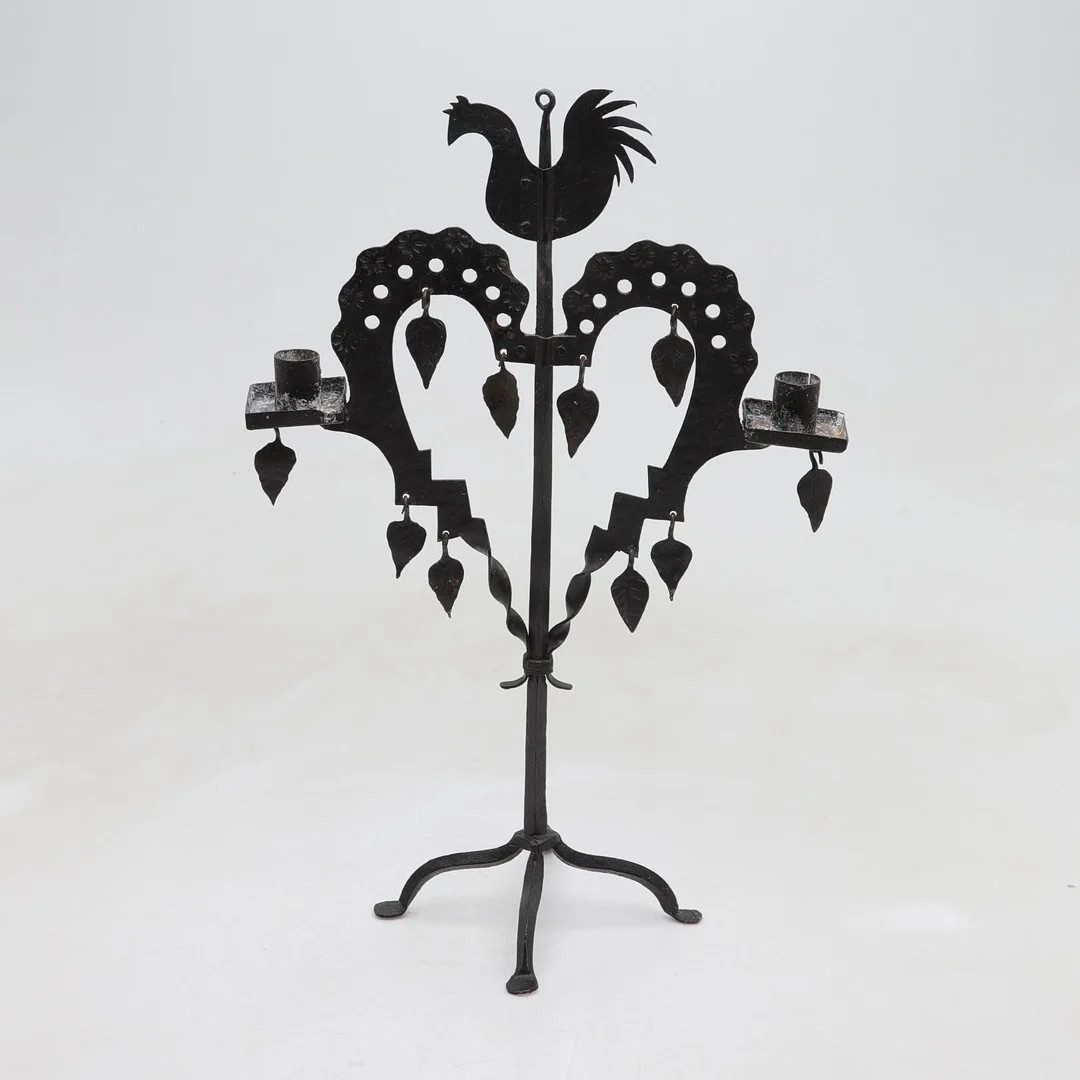 LJUSSTAKE smide, "Tuppstake", Leksandsstake, 1900-tal. — Candlesticks — Gomér & Andersson Norrköping