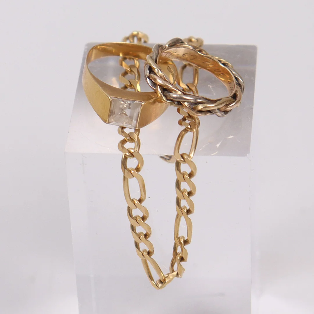 SMYCKEN, 18k guld, ringar samt armband, total vikt 17,72 gram. — Jewellery — Markus Auktioner