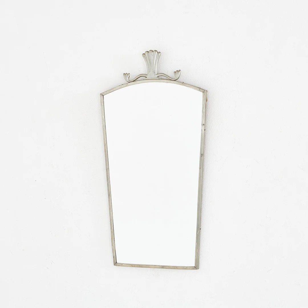 SPEGEL, tenn, 1920/30-tal. — Mirrors — Stockholms Auktionsverk Sickla