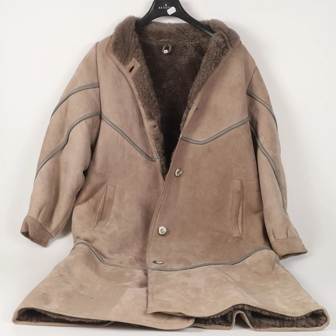 KAPPA, fårskinn, 1900-tal. — Vintage & Designer Fashion — Helsingborgs Auktionskammare