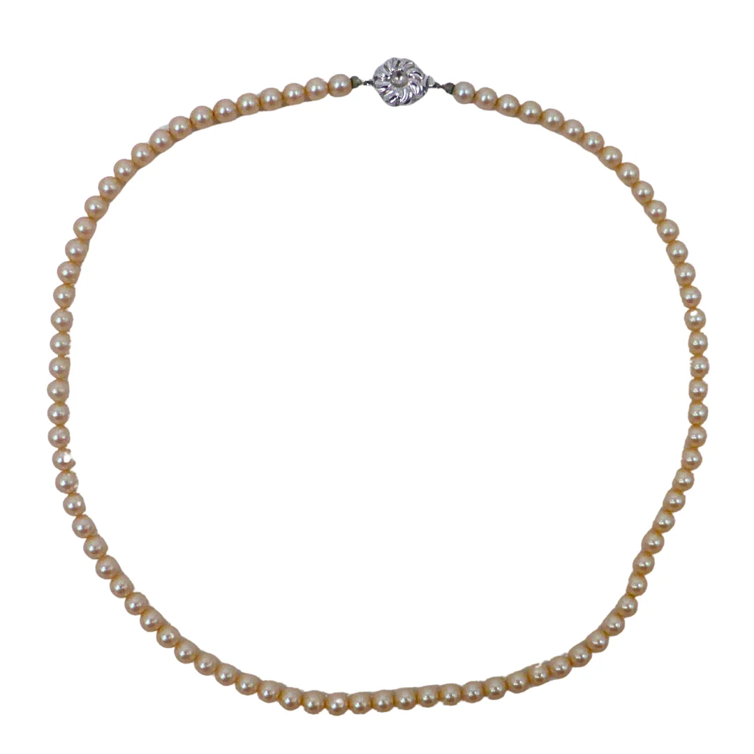 PERLENKETTE MIT VERSCHLUSS AUS 835ER SILBER. — Necklace — Auktionshaus Stuber's Hammerschlag