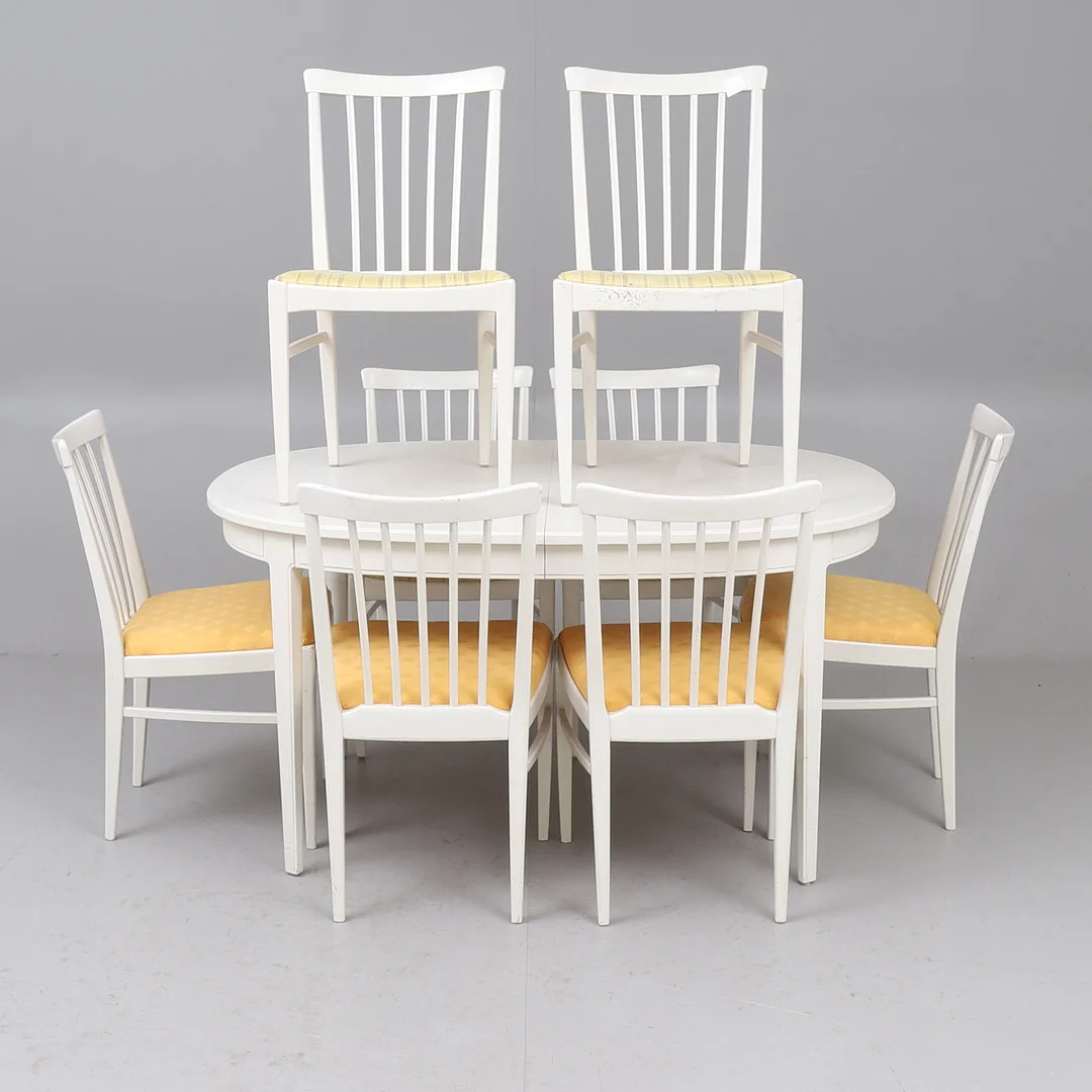CARL MALMSTEN. Matsalsmöbel, 9 delar, "Herrgården", Bodafors. — Dining room furniture — RA Auktionsverket Norrköping
