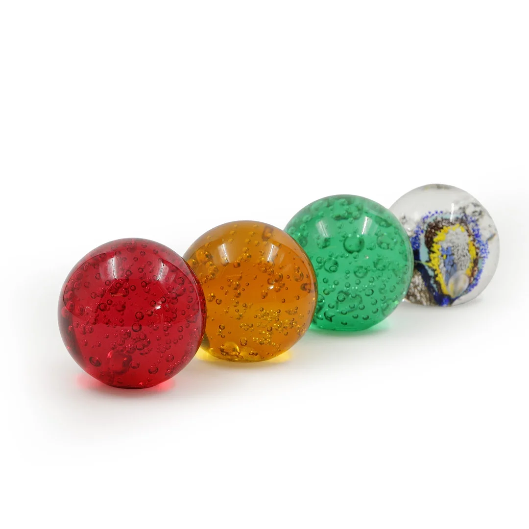 BREVPRESSAR, 4 ST, GLAS. — Art glass — Auktionskammaren Sydost Kalmar