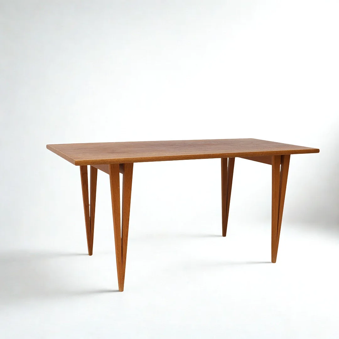 SOFFBORD, 1950-1960-.tal, teak, omärkt. — Coffee Tables — Falun Auktionsbyrå
