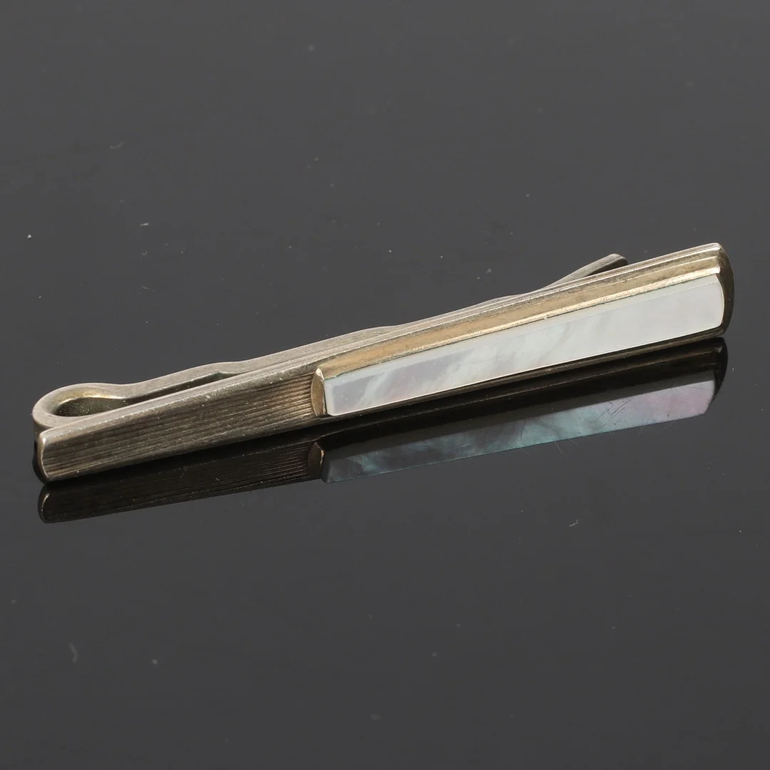 (2610-208) SLIPSHÅLLARE, silver, 1900-tal. — Cufflinks & Tie Pins — Stadsauktion Sundsvall