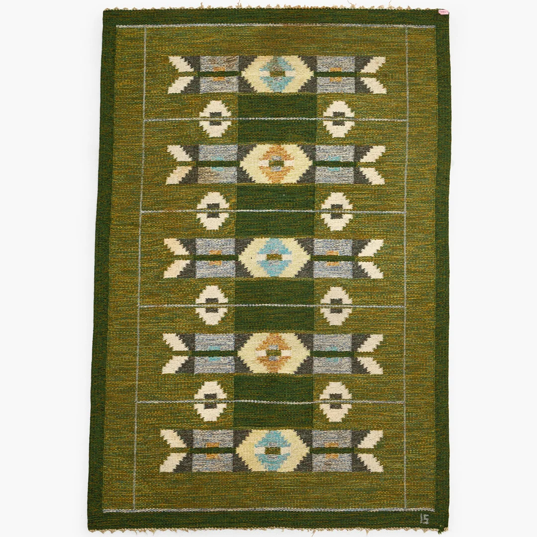 INGEGERD SILOW. Matta, rölakan, signerad IS. — Carpets — Crafoord Auktioner Stockholm